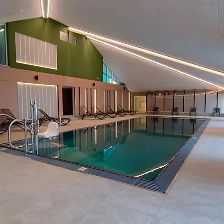 Alpine 407 By Globboard Schladming