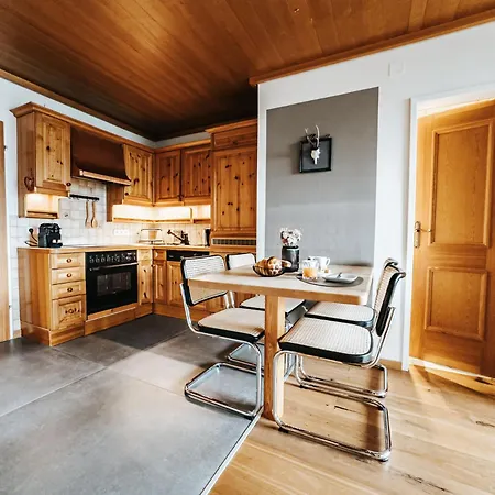 Alpine 407 By Globboard