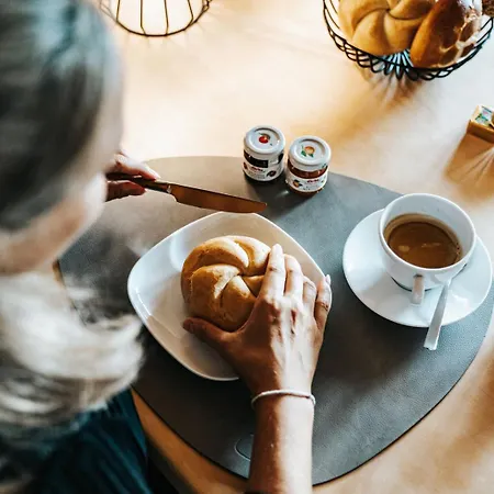 Alpine 407 By Globboard *